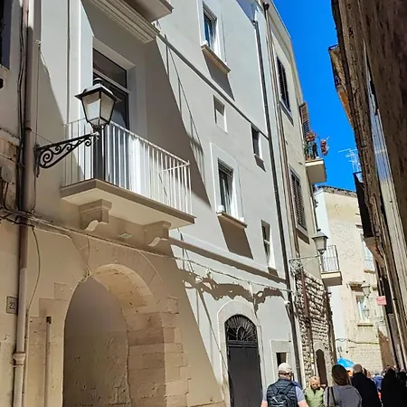 Palazzo Boccapianola 아파트 *