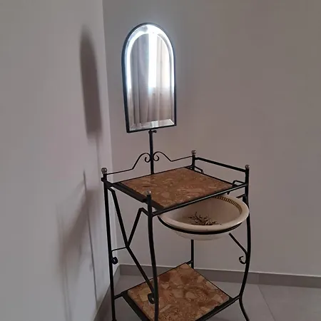 Palazzo Boccapianola * باري