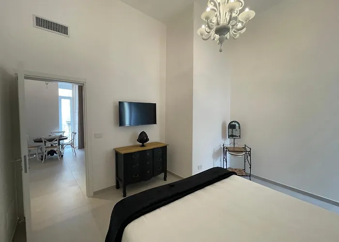 Palazzo Boccapianola Барі